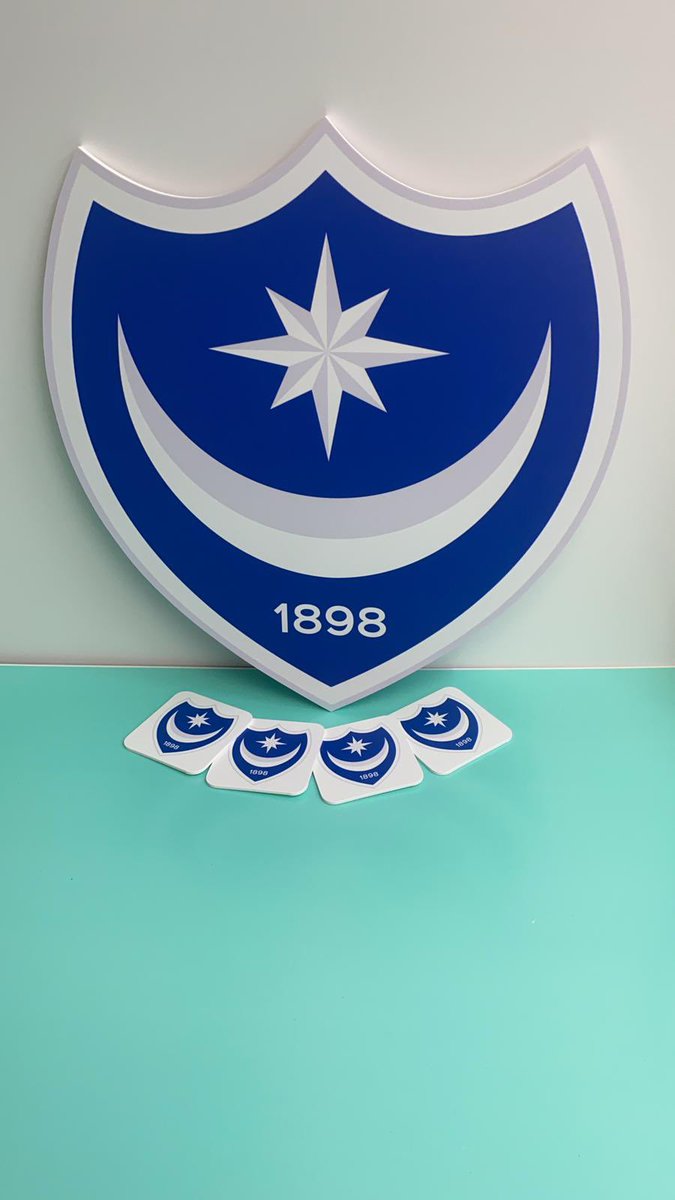 Simply The Crest tweet media