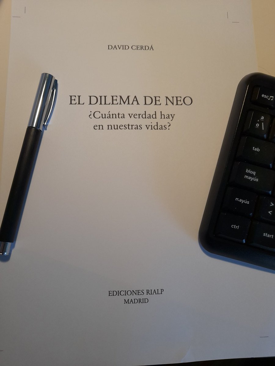 12 Años
20 Borradores
10 Betalectores críticos

Mi libro más complejo y sencillo, más inquietante  e ilusionante, más accesible y necesario

Disculpad si me emociono 

#Abril

<a href="/EdicionesRialp/">Rialp 📚</a>