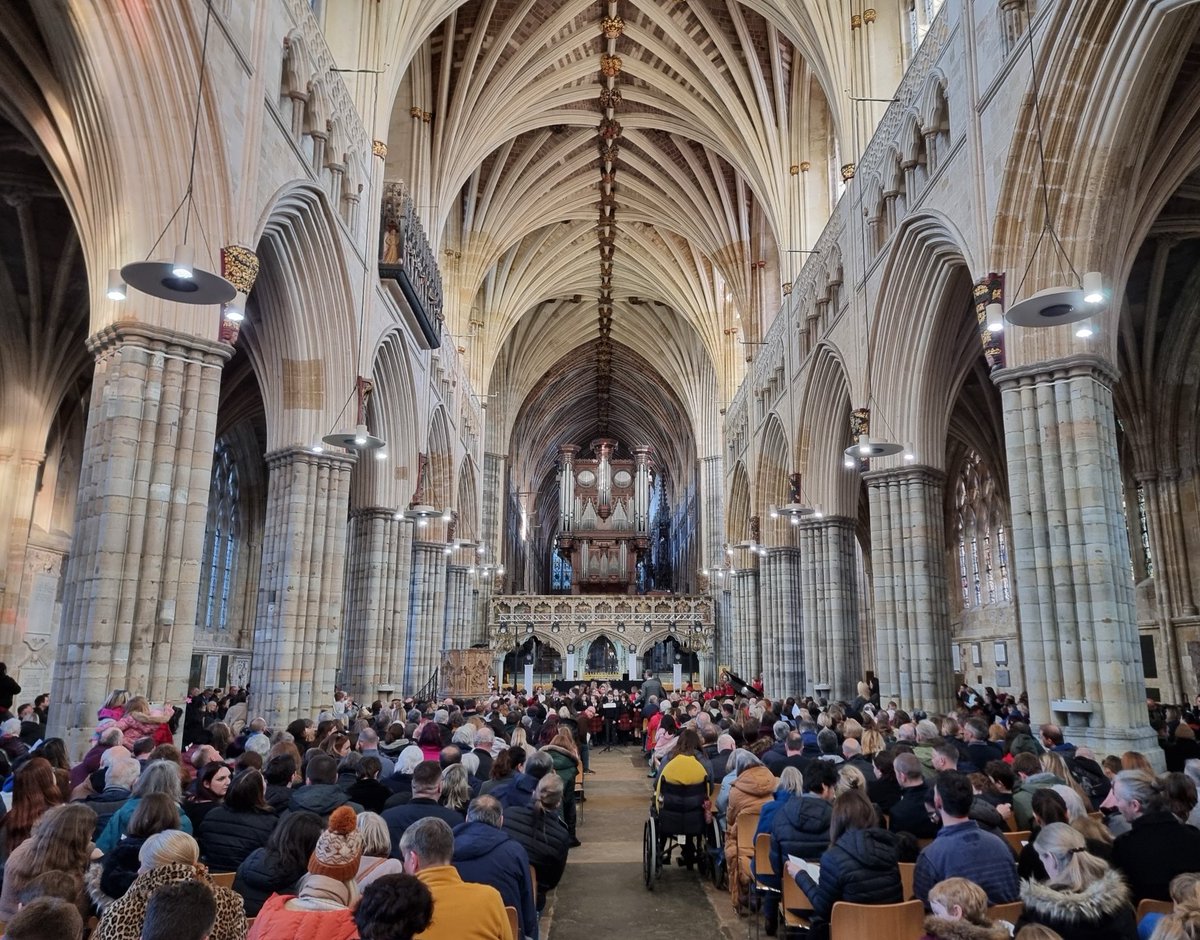 What a fantastic performance by ⁦@StGabrielsACE⁩ at Exeter Cathedral in front of a very large crowd. #Exeter ⁦@cherylweyman⁩