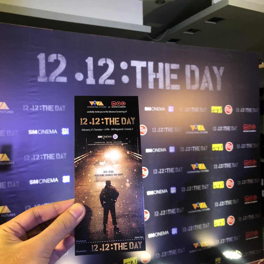 Smash That Screen tweet media