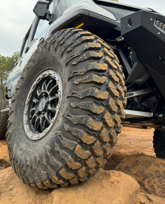 Rolling into the week like a true warrior with my Braven Bloodaxe tires 💥

 #BravenBloodaxe #TireTuesday #OffroadLife #AdventureTime #TireGrip