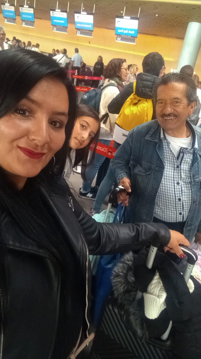 COBYNEG's tweet photo. Estamos al lado de la gente. https://t.co/gOVbN7XnSv