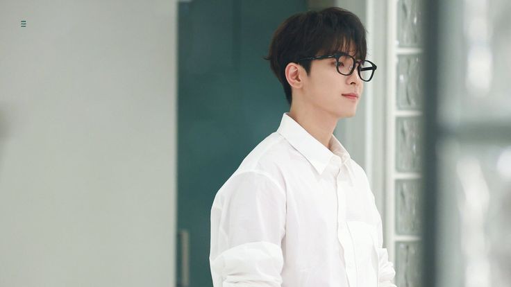 Sewindu, Serayu dan SETARA ; dunia tidak perlu tahu tentang kita? a wonwoo au