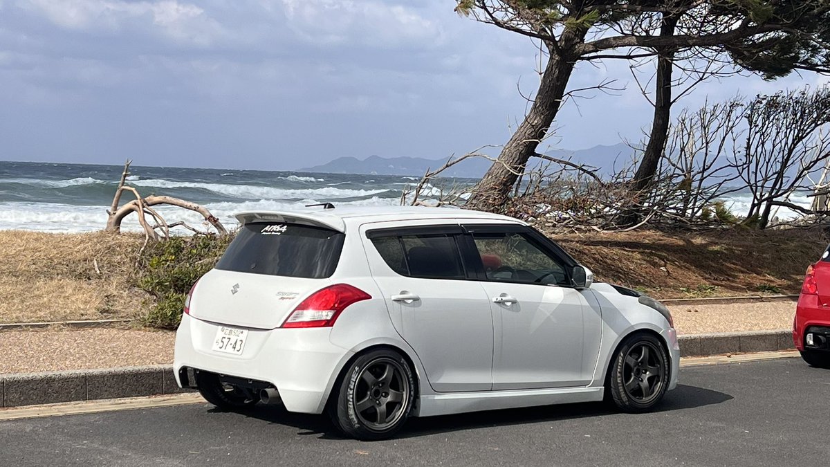 Tom_zc32s's tweet photo. スイフトスポーツzc32s売ります。
広島からです。
現車確認受け付けます。

22万！
レイズホイール➕アドバンフレバ
でもよければ20万に値下げします！

拡散お願いいたします🙇‍♂️ https://t.co/5jjZICu5LT