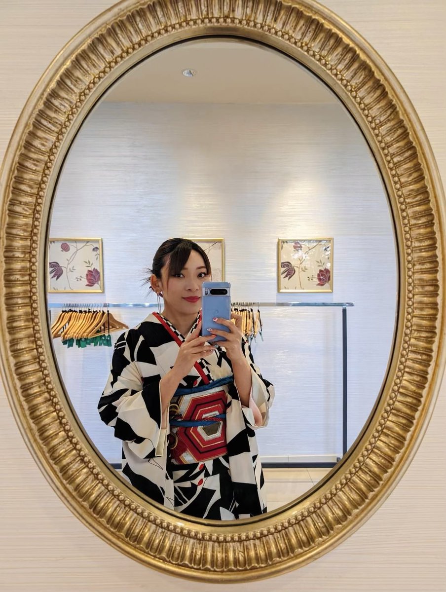 fuwa876's tweet photo. 自慢の弟ふわけんが結婚した❣️ぉめでとぅ❣️
これからも顔似てょうねー👩👦

ぉ着物は@kyotomarubeni https://t.co/B9RvS1R0mR