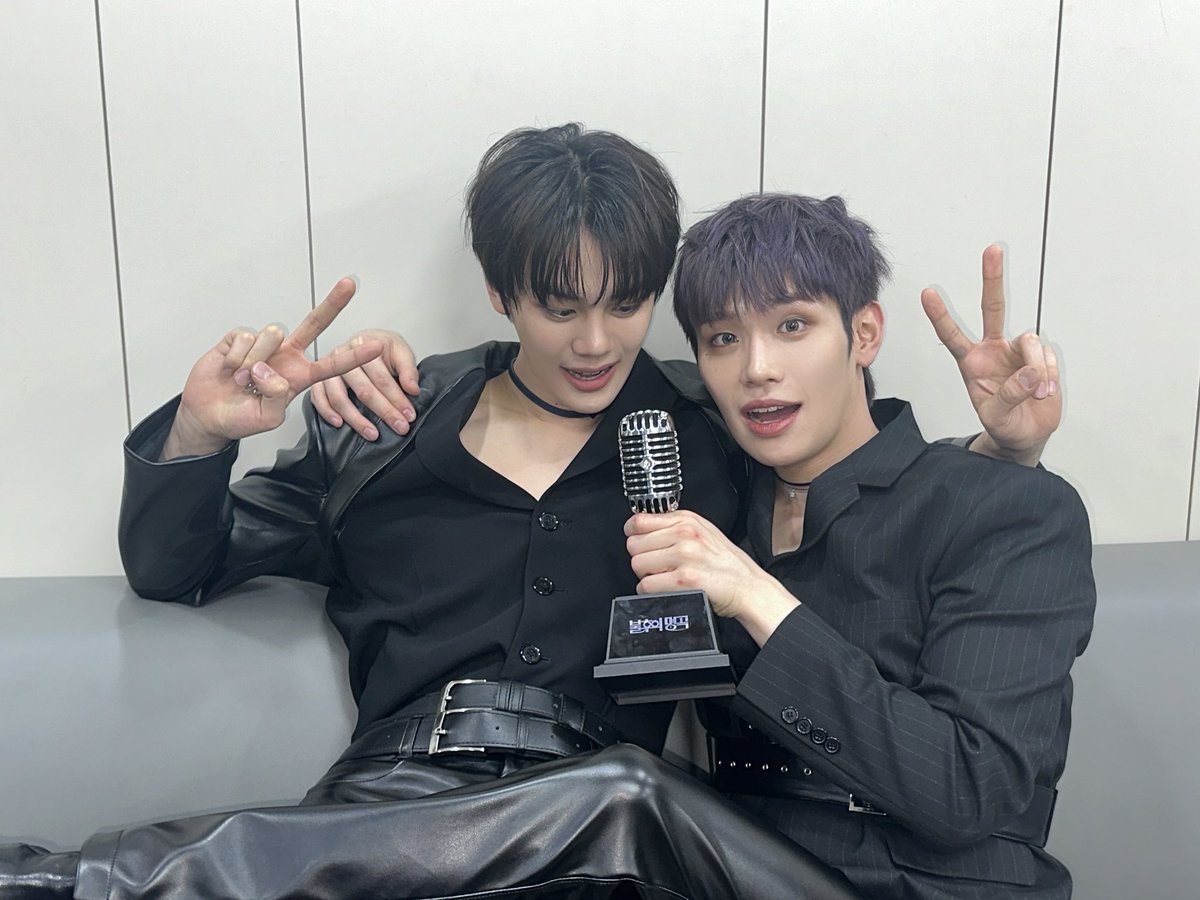 Gyu_bean's tweet photo. 이걸 이제 봄
제가 죽겟습니다
그냥 https://t.co/yVaMB9MwUn