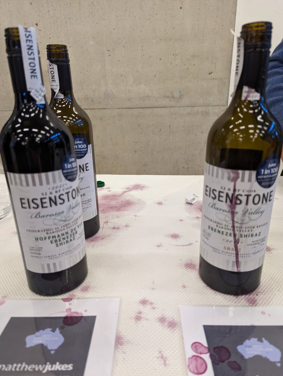 Fantastic afternoon at the Tate Modern London for @MatthewSJukes 100 Best Australian wines 23/24 Festival Lovely to see @Libby_Brodie The highlight of the event were these two belters from Eisenstone Wines. Brett @AustWineTasting seek these out if you've not already tried them!