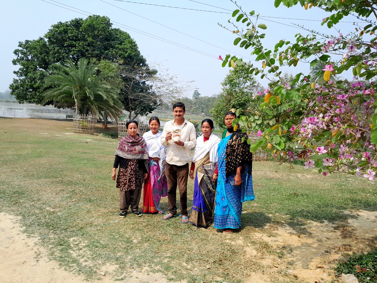 aviboney's tweet photo. #SheAtWork
Women marginalised farmers of Jugibari village,Khumtai LAC are key to building a just & sustainable future through Jugibari Rural Tourism Centre: A holistic project initiated by MLA Khumtai: Mrinal Saikia Mahoday.The energy & enthusiasm of 18 women are truly inspiring https://t.co/Kytns6DTmk