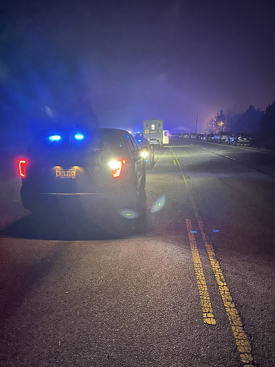 YCSO_SC's tweet image. POLICE ACTIVITY: Alexander Love Hwy. between Lincoln Rd. and Hwy. 321, York, SC is closed for an investigation of an officer involved shooting. One person is dead. No deputies were physically hurt. Per YCSO policy, SLED has been called to investigate the incident. #YCSONews
