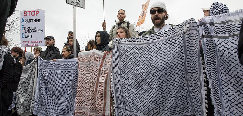 Was hat Mohamed mit der Hamas zu tun?
Warum sich meine Freunde mit Migrationshintergrund seit dem 7. Oktober 2023 von diesem Land verraten fühlen.

<a href="/StaigerRoyal/">Marcus Staiger</a> 

jungewelt.de/artikel/470549…