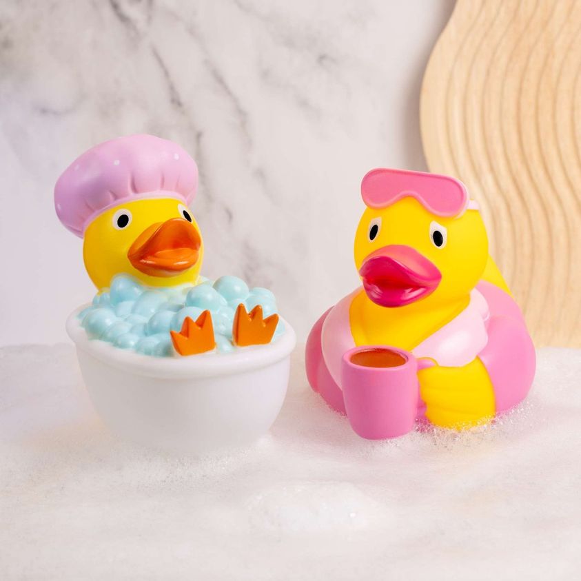 We love these quack-tastic ducks from @poundland A cute gift for Mother's Day for just £1 each!
#PoundlandDunstable #mothersdaygiftideas #mothersdayideas #mothersdaypresent #mothersdaytreats #mothersdaygiftguide #dunstable #quadrant #quadrantshoppingcentre #quadrantdunstable