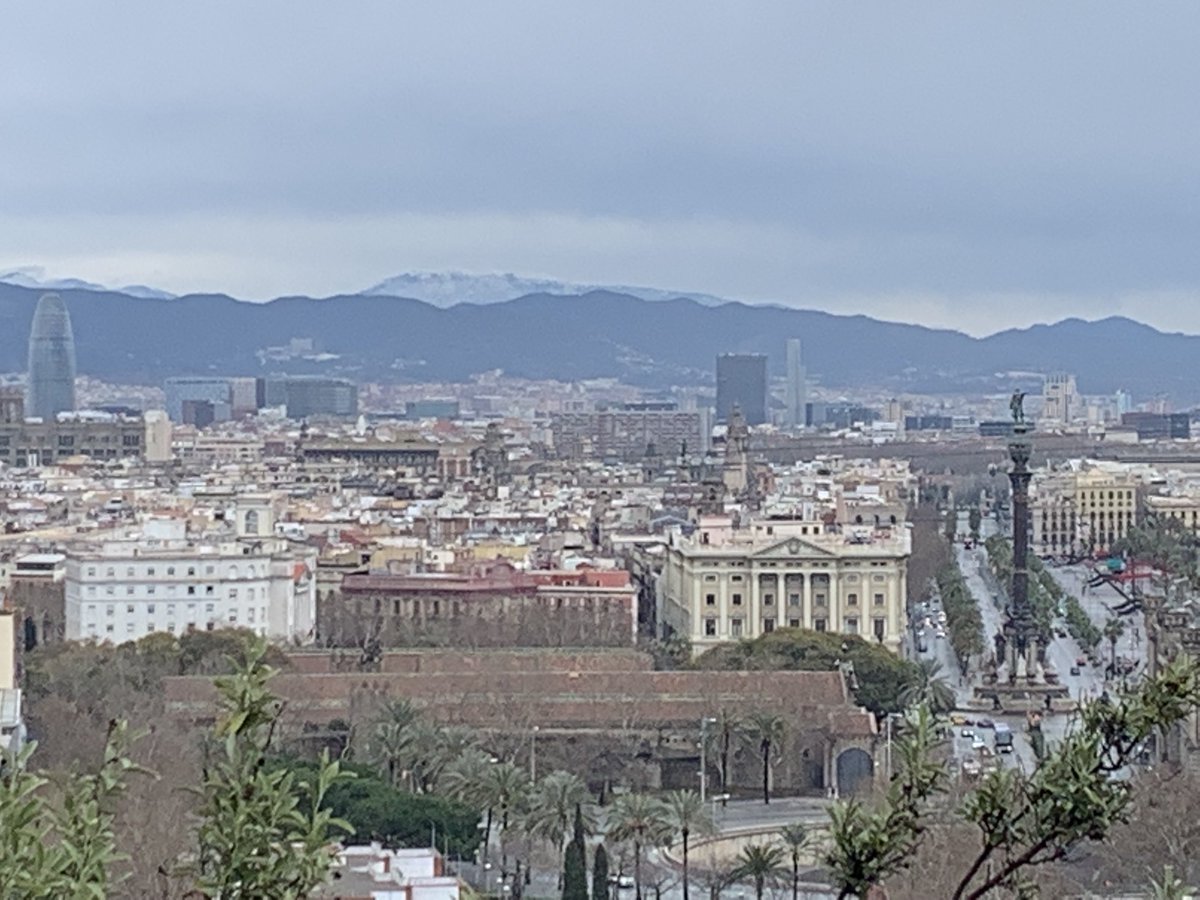 El Montseny nevat des de Montjuïc