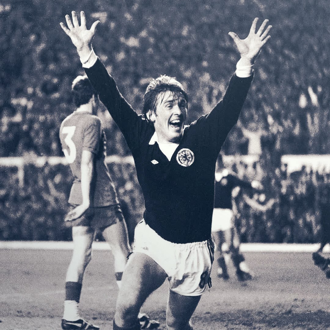 🏴󠁧󠁢󠁳󠁣󠁴󠁿 Men's record cap holder ⚽️ Men's joint-top scorer 👑 The King 🎂 Happy Birthday, @kennethdalglish!