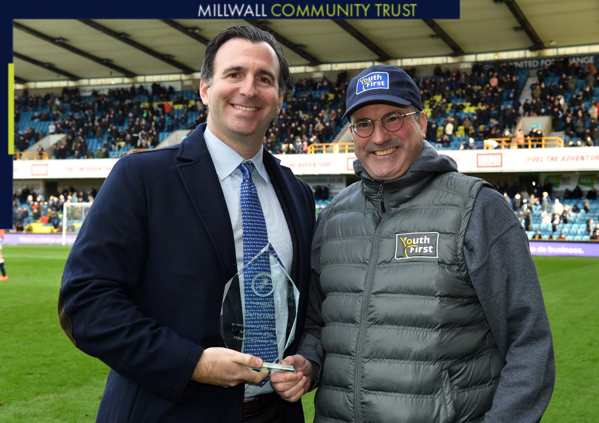 Millwall_MCT's tweet photo. 😅 Congratulations to Lewisham College, Active Communities Network, Youth First and Job Centre Plus who were all awarded with our Community Contribution Award for their support they show MCT in the local community.

#Millwall #Lewisham #Southwark #Sevenoaks #1Club1Community #CommunityDay