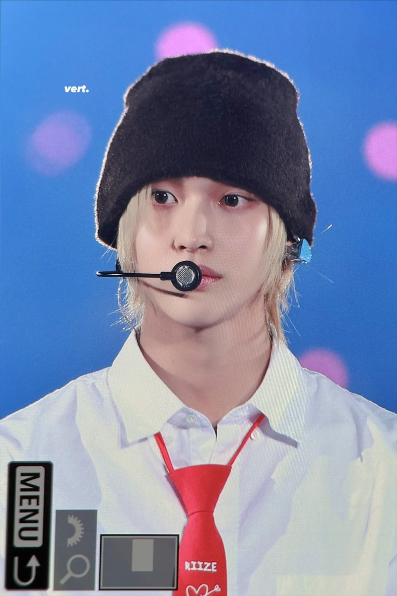 parkwonbinpics's tweet image. WONBIN BLOND HAIR