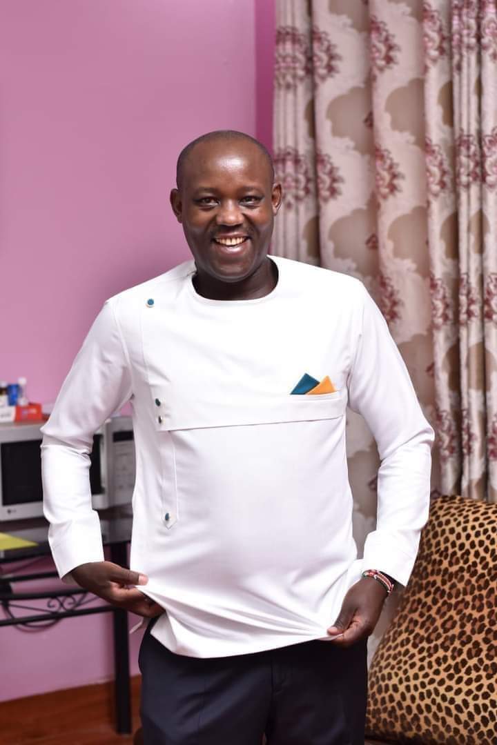 #Ngogoyo #InooroFm 
Gvn048 Kamau Wa Kangethe  niaingira mitambo-ini na ni ihinda ria Tabarira ya Ngogoyo nyimbo citu.
 Inuaaaaa!! Ni itate riu!