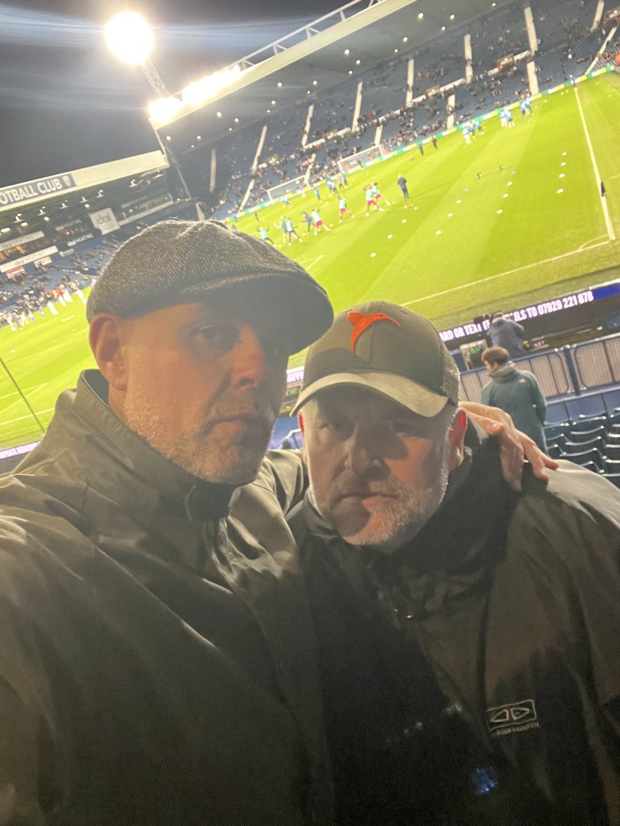 Join me in wishing the CCFC super fan ⁦@jasontrinder⁩ a very Happy Birthday today. Bluebirds through and through, fountain of CCFC knowledge, away day organiser and podcast host 💙 Shame he can’t stop my penalties any more. Ah well. Have a great day. #CCFC #CityAsOne