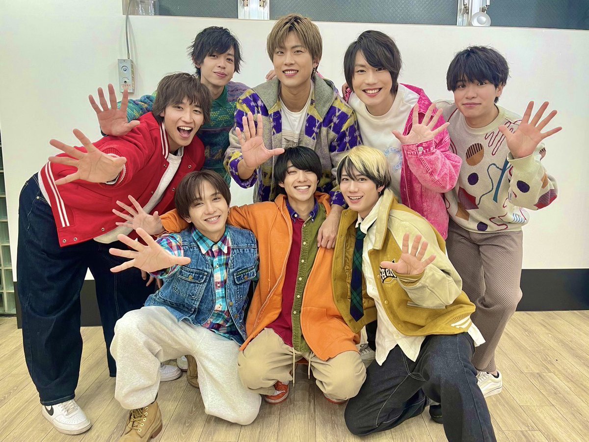 TOKUSATSU_Boys tweet picture