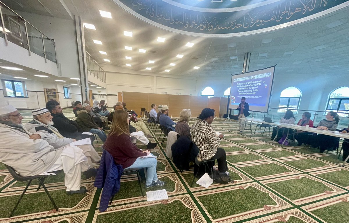 Delighted to host @DakshaTrivedi, NIHR team and @salmanWaqar at FEM mosque Peterborough yesterday. They shared preliminary report of @BritishIMA’s bowel cancer screening intervention, highlighting a significant impact on behaviors and attitudes towards screening!