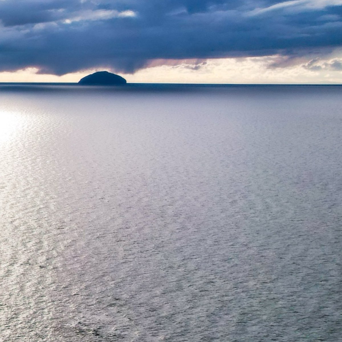 Lovely day for it @TrumpTurnberry @DroneHour @StormHour #golf #drone #Scotland