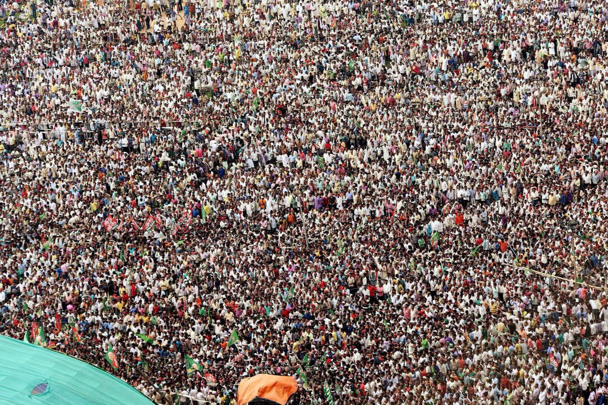 ये भीड़ संदेश है 
ये भीड़ संकेत है 

@RJDforIndia @yadavtejashwi 
#JanVishwasRally #Patna