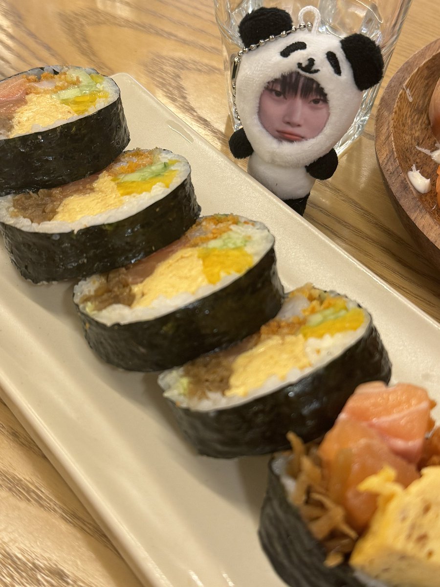 📍연어쁘다

너머너머 맛있다 ㅜㅁㅜ