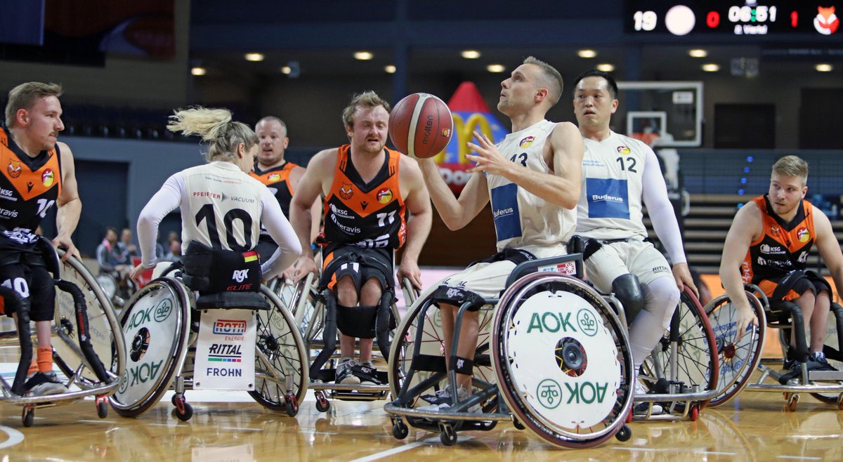 LAHN DILL GERMAN CUP CHAMPION 🇩🇪 @HannoverUnited 66 @rsvlahndill 74 The German club earns their 15th title of the Cup of Germany. Matthias Güntner, top scorer of the final game with 25 points and Alex Budde, with 22. Congratulations! #Germany #wheelchairbasketball