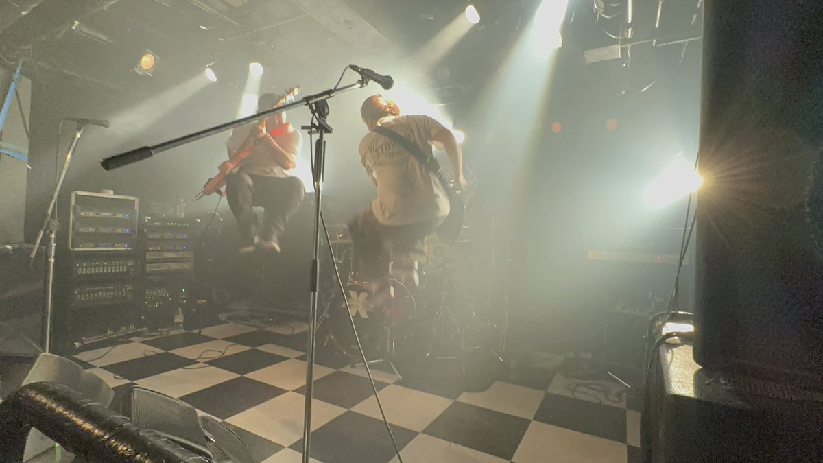 Limit×Zone tweet media
