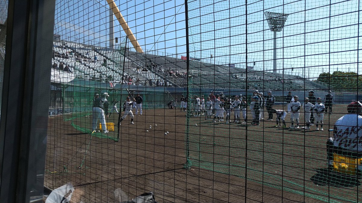 N_Kayoko_BP's tweet photo. リトルリーグ関西連盟フェスタandオリックス・バファローズ野球教室に行って来ました⚾真剣な表情でオリックスバファローズOBの方の指導を受ける選手たち🏏��た、キャッチボールクラシックでは、どのチームも息ぴったり👍リトルリーグのチーム力が見られました✨関係者の皆様ありがとうございました😊 https://t.co/oG3xvGNNZy