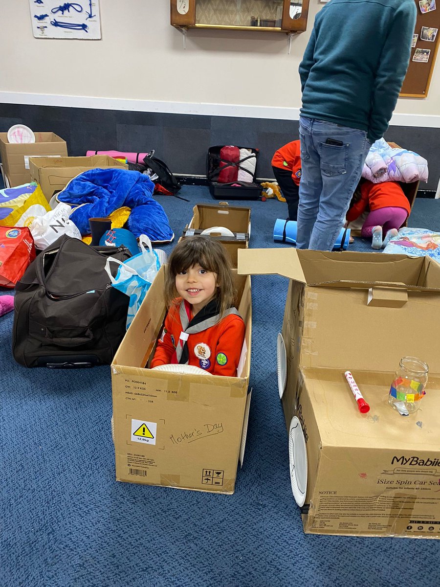 Surrey Scouts tweet media