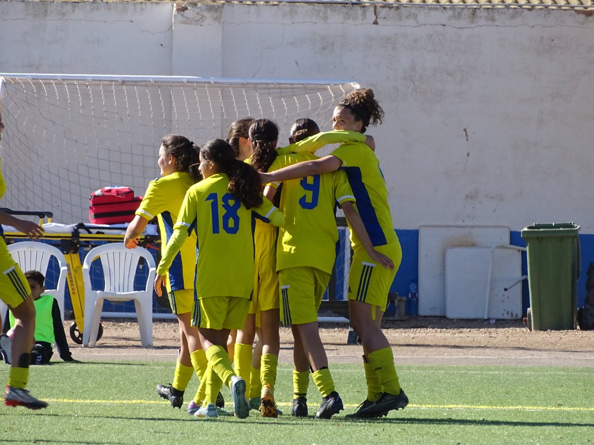 🇮🇨⚽ | La #SelecciónCanaria Sub-15 venció a Aragón (3-1) y pasa a la Fase Final Oro del Campeonato de España de Selecciones Autonómicas como primera de grupo🔝

#VamosCanarias | #CampeonasSub15RFEF