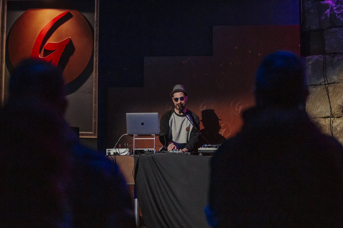 HuomanTech's tweet image. MENUDA NOCHE LA DE AYER🤩

Cómo lo gozamos❗️Y es que cerramos #HuomanTech2024 por todo lo alto🔝🔝

Esperamos que os lo hayáis pasado igual o mejor que nosotras😎  Ya tenemos la vista puesta en la próxima edición🔜