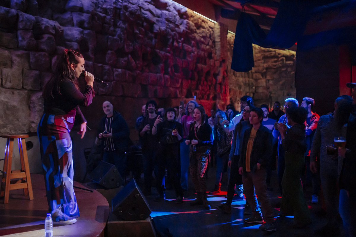 HuomanTech's tweet image. MENUDA NOCHE LA DE AYER🤩

Cómo lo gozamos❗️Y es que cerramos #HuomanTech2024 por todo lo alto🔝🔝

Esperamos que os lo hayáis pasado igual o mejor que nosotras😎  Ya tenemos la vista puesta en la próxima edición🔜