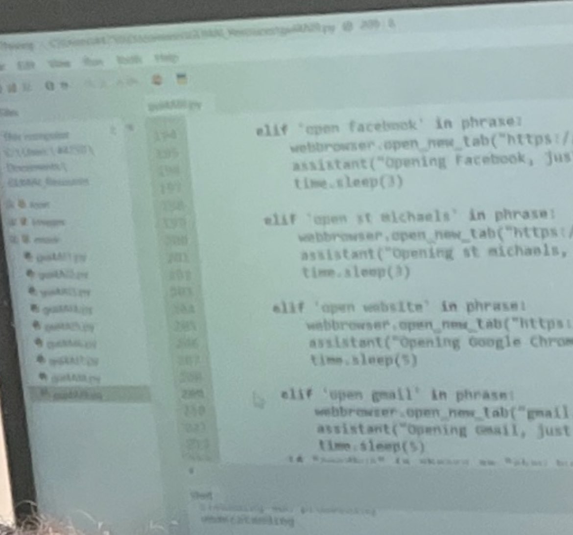 gheezrite's tweet photo. Coding class at @gheezrite yesterday…..  expanding the code for interactive GUI AI. #ArtificialIntelligence #coding #GFP2 @WestwayTrust @RBKC @WestwayLearning @JohnLyonCharity https://t.co/nlpv958zF2