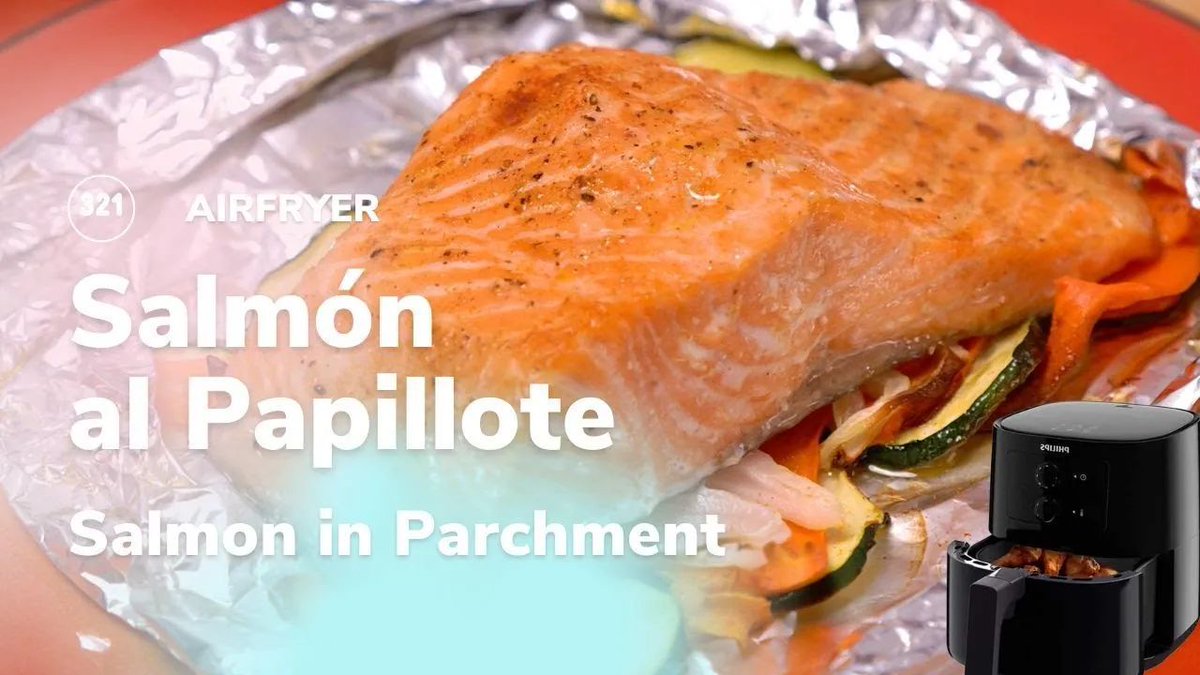¿Quieres preparar Salmón al papillote con verduras en Air Fryer? Disfruta de esta receta sana hecha en freidora de aire. buff.ly/3Xv4pgb #freidoradeaire #airfryer