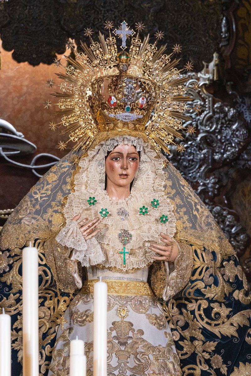 desdelamacarena's tweet photo. El Septenario de la Virgen 💚

#EsperanzaMacarena #TDSCofrade https://t.co/xL2kAxDLKd