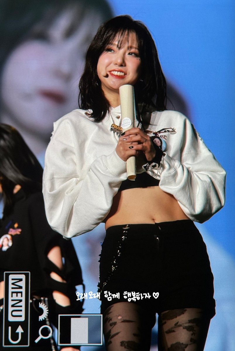 cthemomentsss's tweet photo. 20240303 최유진 프리뷰💕
🤍🤍🤍🤍
@official_kep1er 
#최유진 #유진 #ユジン #CHOI_YUJIN #Yujin #Kep1er #케플러 #ケプラー https://t.co/H5kcbKfdU3