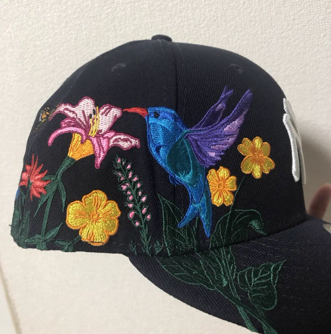 相棒めちゃくちゃ素敵な刺繍で一目惚れしたやつー⸒⸒ 