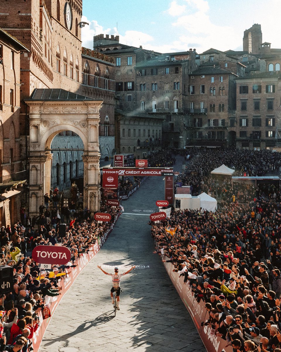 Tadej Pogačar Strade Bianche 📸: @a_gruber