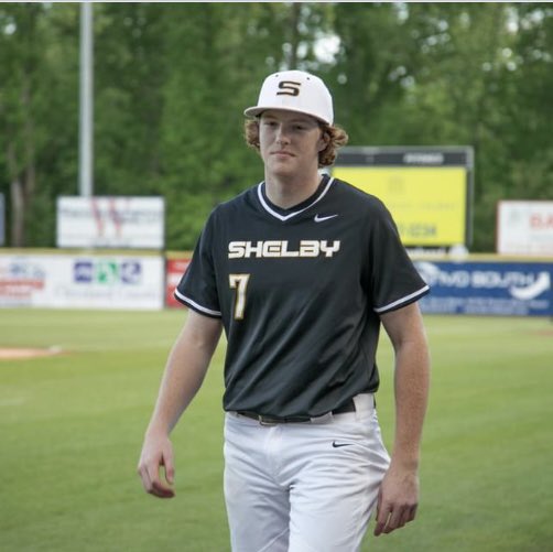 Good luck to @ParkerDixon1_ as he makes his first start on the mound today for GWU vs #18 Texas Tech. #PR1DE