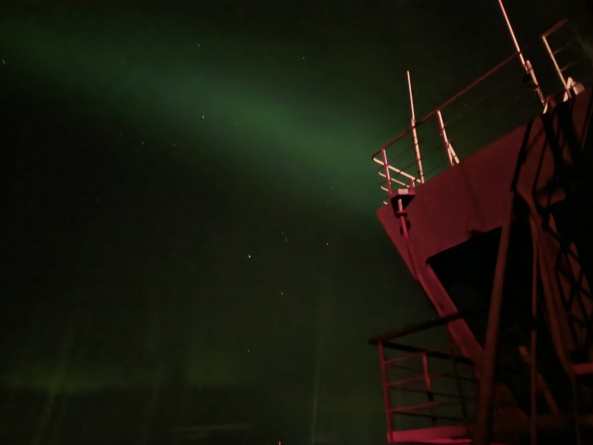 RFA Mounts Bay (@rfamountsbay) on Twitter photo The Northern Lights have been putting on quite a display for the #MightyMounts and her crew as we continue to participate in Exercise #SteadfastDefender24.
<a href="/RFAHeadquarters/">Royal Fleet Auxiliary</a> #rfa #careersatsea The Northern Lights have been putting on quite a display for the #MightyMounts and her crew as we continue to participate in Exercise #SteadfastDefender24.
<a href="/RFAHeadquarters/">Royal Fleet Auxiliary</a> #rfa #careersatsea