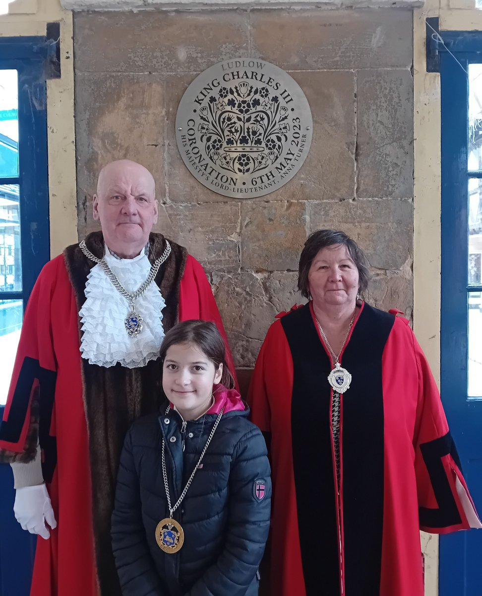 Our Kings Coronation Plaque has been wonderfully installed by our DLF team. Mayor of Ludlow Councillor Glenn Ginger, Mayoress Gabriella Ginger and Deputy Mayor Beverley Waite had the pleasure of unveiling this special addition to Ludlow.