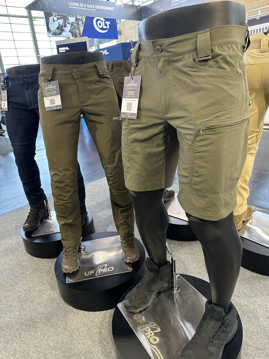 spartan_at's tweet image. Wir wissen, was ihr kommendes Jahr anziehen werdet: die neuen Shorts, die neue P-40 Gen2 und die neuen Jeans von UF PRO. #EnforceTac2024
