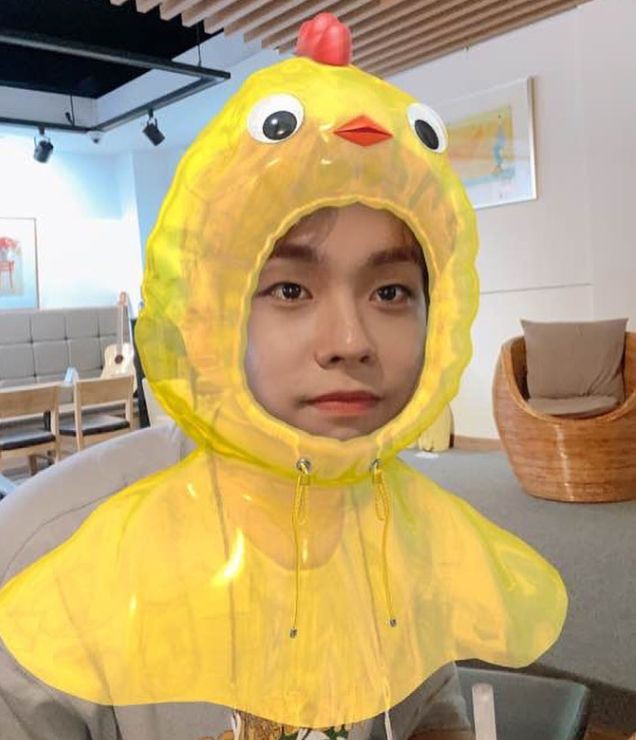 yeopxz's tweet photo. @1 hi? (⁠๑⁠•⁠﹏⁠•⁠) 
my name is thoi thangyeop, but- you can call me yeopie n nunak! (⁠ ⁠ꈍ⁠ᴗ⁠ꈍ⁠) i'm a kid who likes music and guitar 🎸 ｡⁠* and i can sing too!! my parents praised me that I had a good voice. (⁠◍⁠•⁠ᴗ⁠•⁠◍⁠)⁠✧⁠*⁠。 https://t.co/lh8Q8mnvdU