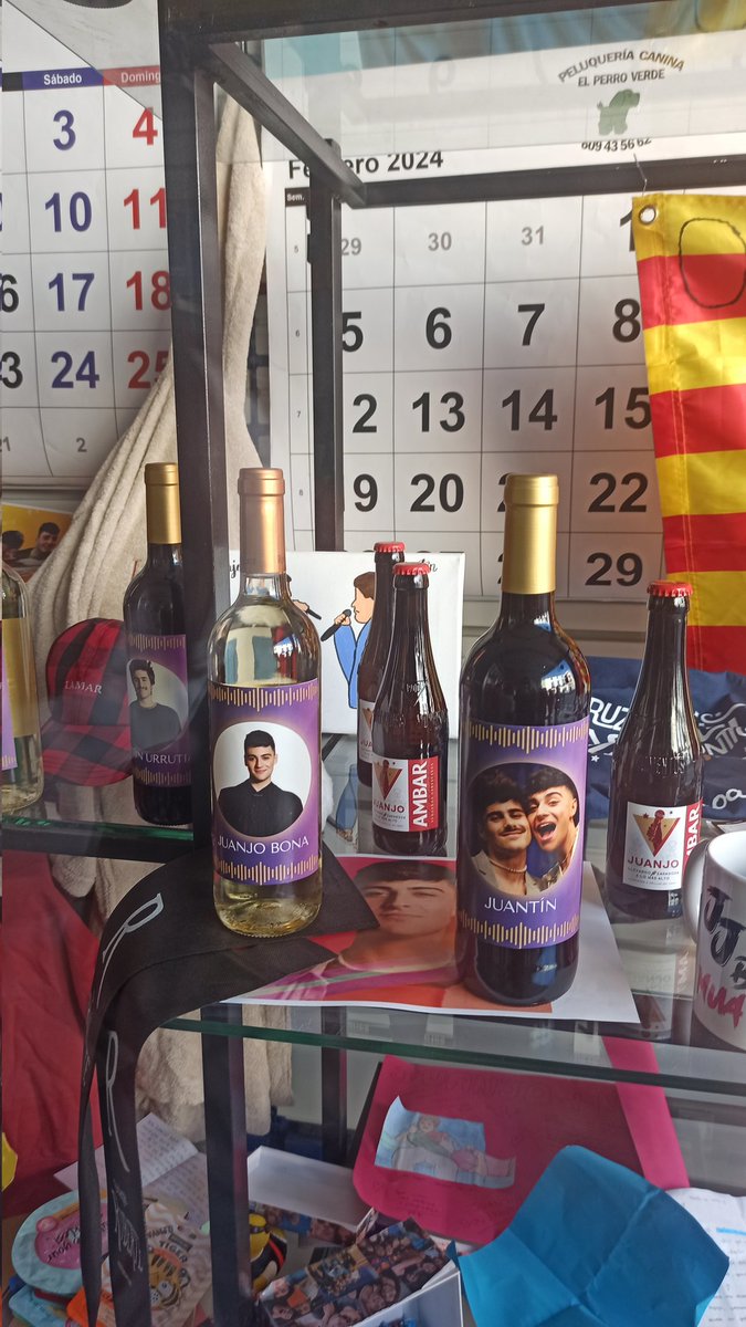 Entre2tierras4's tweet photo. Las joyitas que hay en Magallón y la forma en la que tienen adoptado a Martin 🥺🥺🥺🥺 #juantin #ot2023 #juanjo #martin https://t.co/cdTFQedsir