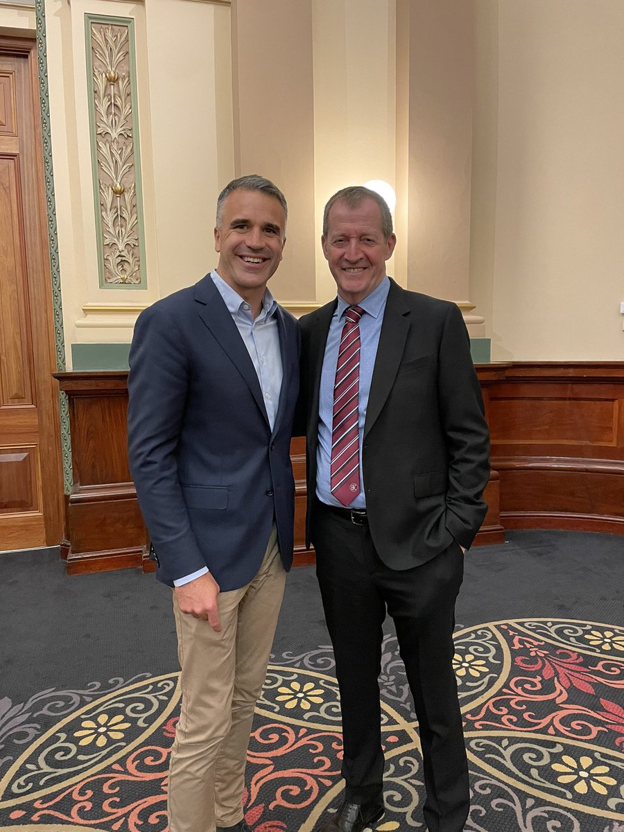 campbellclaret's tweet image. Great to meet @PMalinauskasMP Premier of South Australia who introduced me and @RoryStewartUK at @adelwritersweek - and good luck with your plans to ban all political donations in State elections. Great event and a wonderful crowd