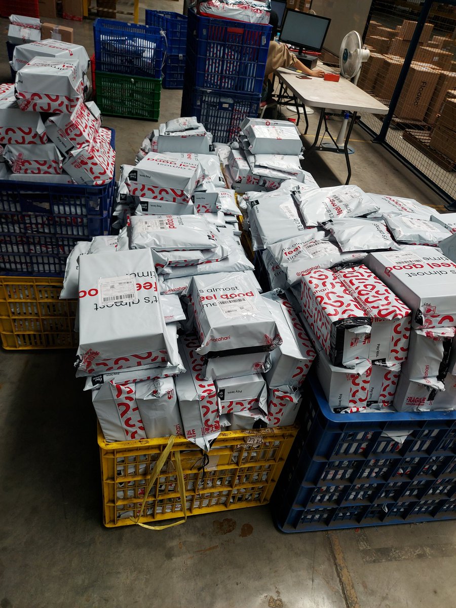 geba085424's tweet photo. 3.3 membara, 3.3 lazadut salah update harga, tulul https://t.co/5VT4GBlRV1