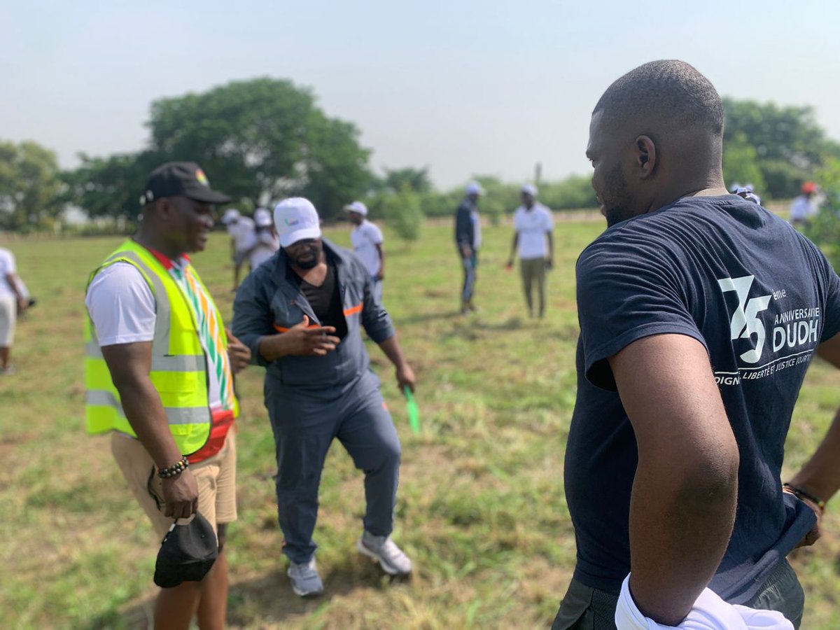 𝐋𝐞𝐬 𝐦𝐞𝐦𝐛𝐫𝐞𝐬 𝐝𝐞 𝐥'𝐀𝐬𝐬𝐞𝐦𝐛𝐥é𝐞 𝐠é𝐧é𝐫𝐚𝐥𝐞 𝐝𝐮 𝐜𝐨𝐧𝐬𝐞𝐢𝐥 𝐜𝐨𝐧𝐬𝐮𝐥𝐭𝐚𝐭𝐢𝐟 𝐝𝐞 𝐥𝐚 𝐣𝐞𝐮𝐧𝐞𝐬𝐬𝐞 𝐨𝐧𝐭 𝐩𝐫𝐢𝐬 𝐩𝐚𝐫𝐭 𝐜𝐞 𝐦𝐚𝐭𝐢𝐧 à 𝐮𝐧𝐞 𝐦𝐚𝐫𝐜𝐡𝐞 𝐬𝐩𝐨𝐫𝐭𝐢𝐯𝐞 𝐜𝐨𝐮𝐩𝐥é𝐞 à𝐮𝐧𝐞 𝐚𝐜𝐭𝐢𝐨𝐧 𝐞𝐧𝐯𝐢𝐫𝐨𝐧𝐧𝐞𝐦𝐞𝐧𝐭𝐚𝐥e.