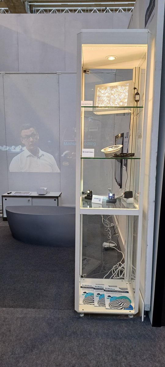 Visiting Light + Building? Then make sure to stop by the PHABULOuS Pilot Line at Hall 8 booth G83 and explore our use cases demonstrating applications in the light industry. Discover how #freeform #microoptics can shape light. #photonics @Photonics21 #researchimpacteu