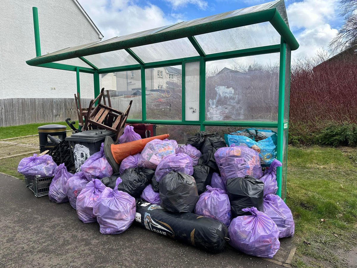 Mrs Clark tweet media